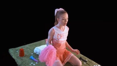 Madi Collins Cheerleader Masturbates